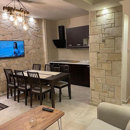 Stone Apartment 2 Tesalónica Exterior foto